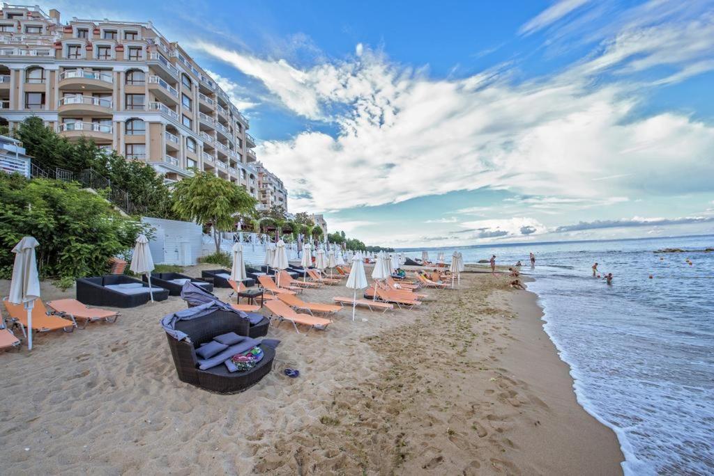La Mer Residence Aranyhomok Kültér fotó
